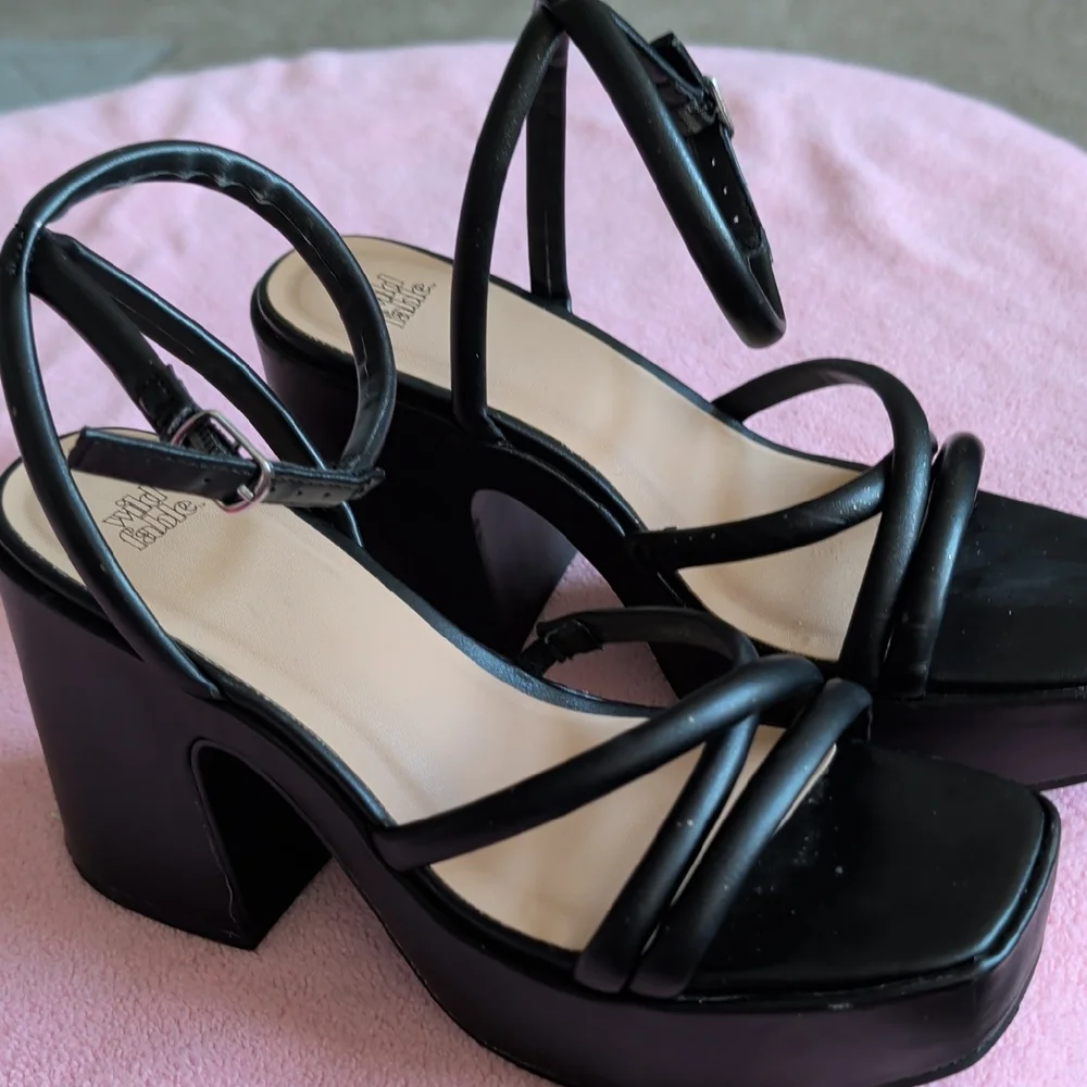 wild fable Black Strappy Platform Block Heel Sandals